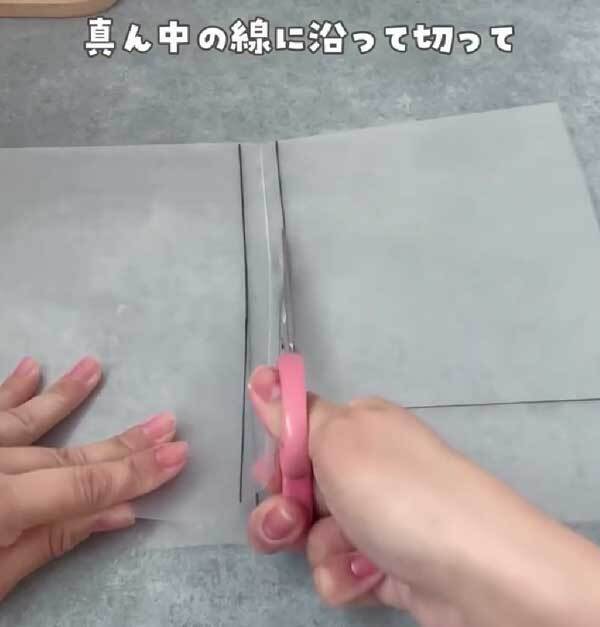 クリアファイルに線を引いて…　できたものに「すごいアイディア！」