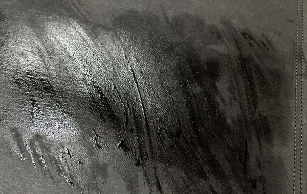 「使うごとに増す風合いがカッコイイ！」千円台で買えちゃう『無印』のパソコンケースがこちら