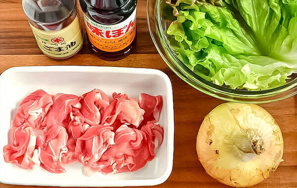 豚しゃぶサラダにかけたのは…？　管理栄養士が教える『ちょい足し』がこちら
