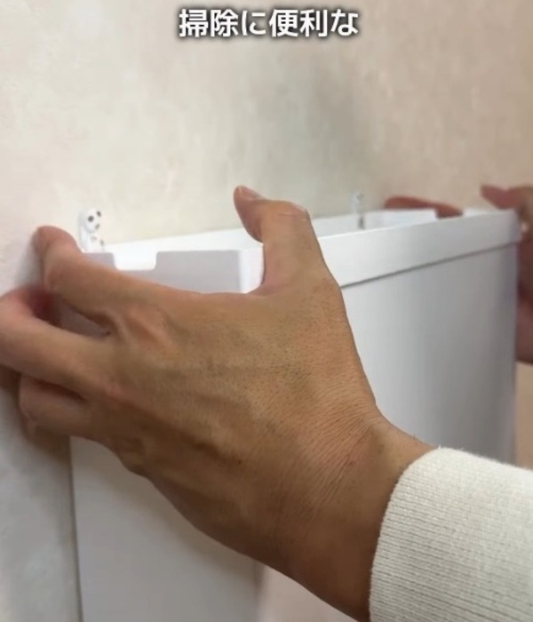 ルーターは『隠して浮かす』　１００均アイテムの収納法に「スッキリ！」