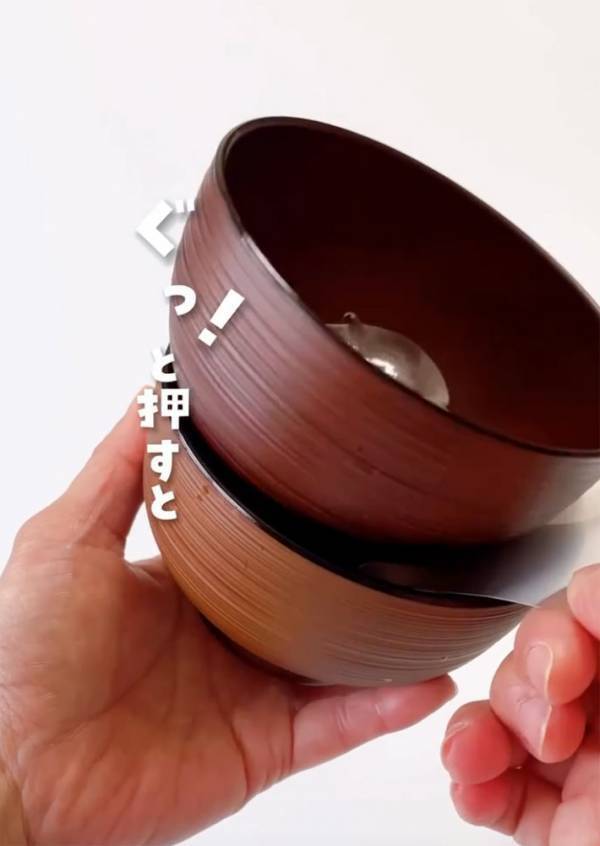 「３日くらい途方に暮れてたよ…」　外れない２つのお椀の対処法に「もっと早く知りたかった！」