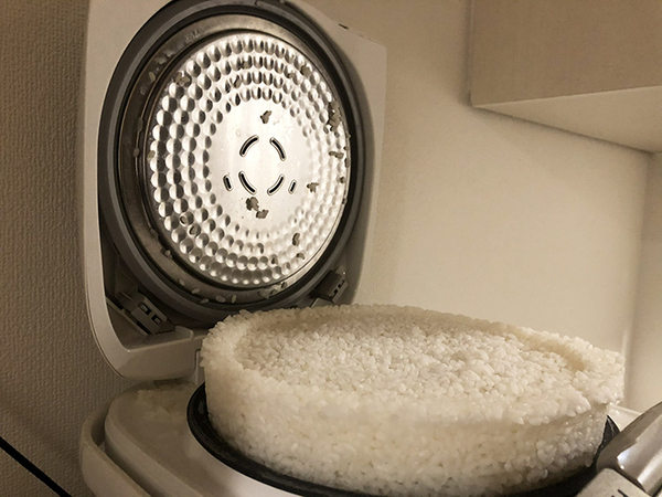 １７万人をざわつかせた『炊飯器の写真』が？　「どうしてこうなった」「全米が泣いたわ」