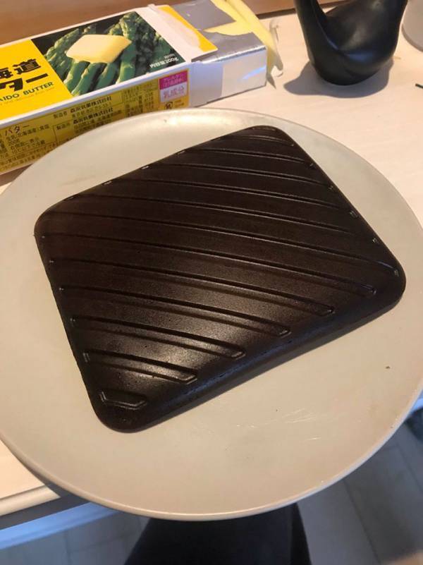 鉄板ではありません　美しすぎる『失敗』に「もはや芸術」「大爆笑した」