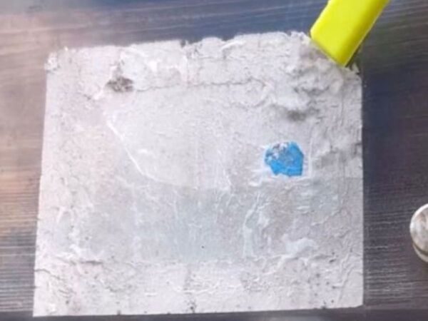 １００均の「シール剥がし」って本当にはがれるの？　検証結果に「そうだったのか」