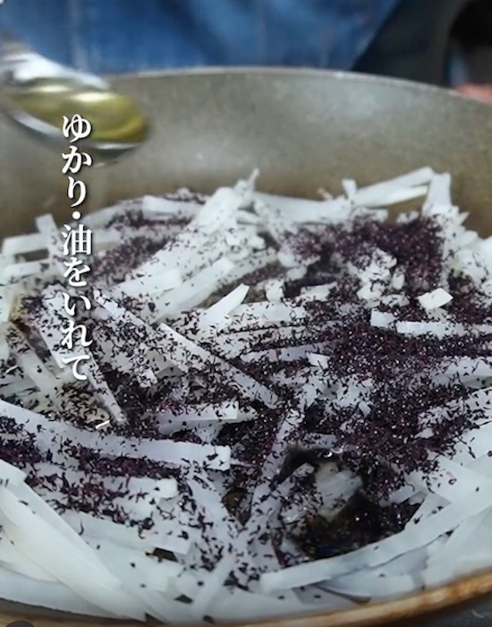 お弁当の副菜にもぴったり！　余った大根を瞬時に消費するレシピに「これはハマる」