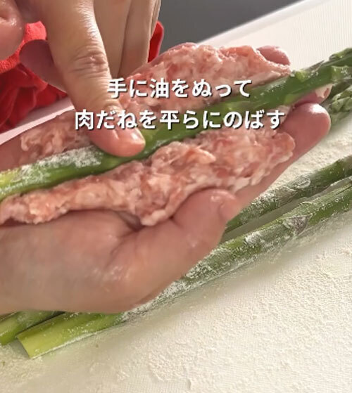 おろしショウガ小さじ１杯を入れて…　できたおかずに「ごちそうだ」「天才か」