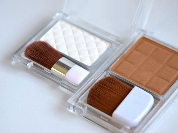 奥二重さんは『目元シェーディング』が必須！　仕上がりに「垢抜けた」