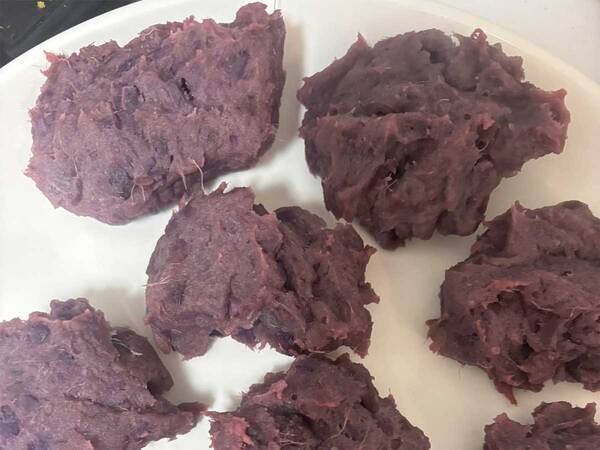 「おはぎかと思った」「え、違うの？」　オーブンから出てきたのは…