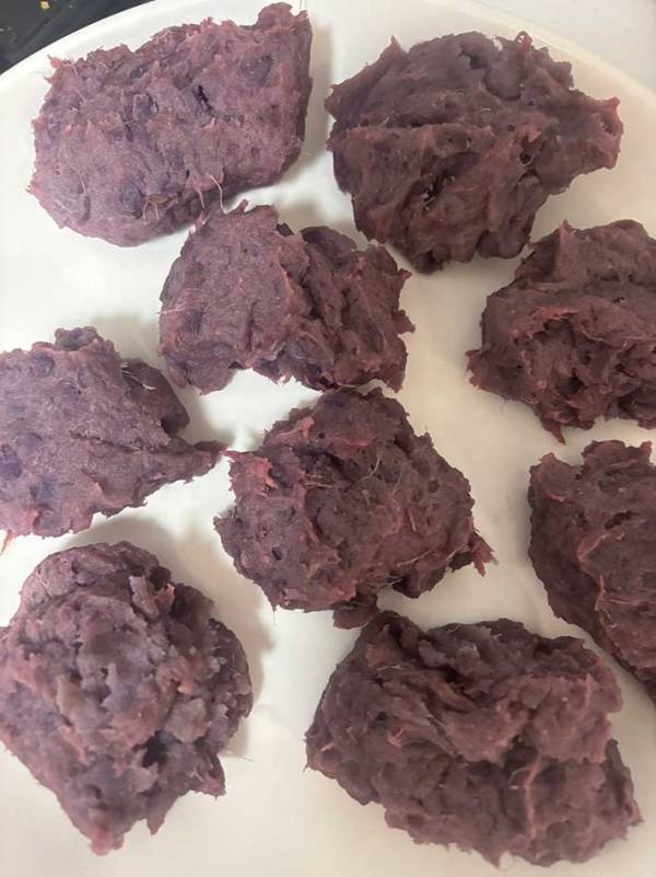 「おはぎかと思った」「え、違うの？」　オーブンから出てきたのは…