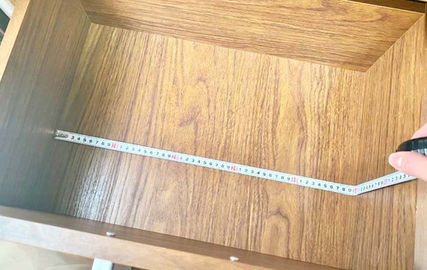 引き出しに付箋を貼ると？　試した結果に「ぴったり！」「便利」