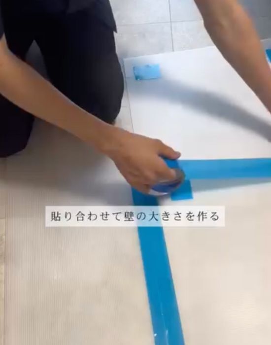 貼らない壁紙！？　賃貸物件でもできる『壁紙DIY』に「めっちゃいい」