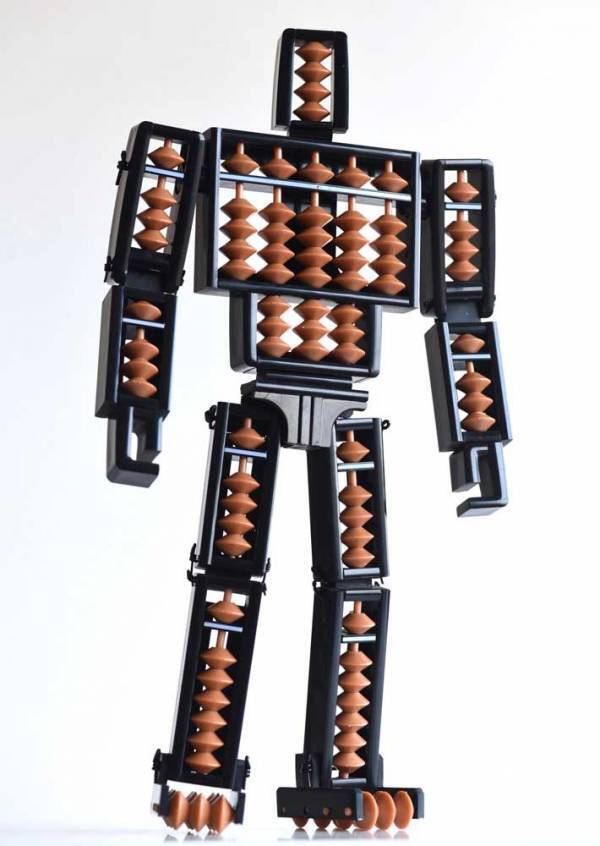 １００均のそろばん　切って繋げたモノに「天才か」「計算能力が高そう」