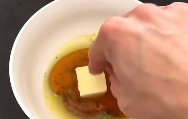 サッポロ一番、湯切りして…　濃厚なアレンジに「こんなのおいしくないワケがない」