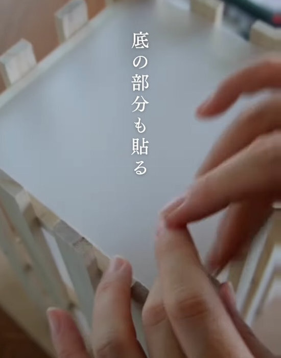 １００均の『すのこ』がおしゃれな和モダンランプに大変身！　DIYテクに「すばらしい」「いい感じ」