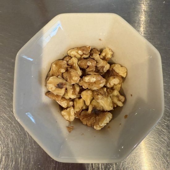 ピーラーを活用したらマジでお手軽！　食卓を彩る『ひらひら人参のサラダ』のレシピ