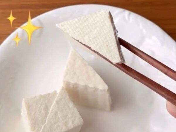 豆腐は四角より『三角』がいい　画期的な調理テクに「知らなかった」
