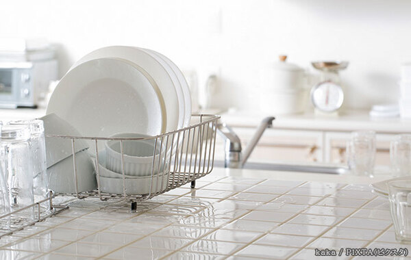 洗った後の皿、布巾で拭く？自然に乾かす？　コープが教える『正解』は…
