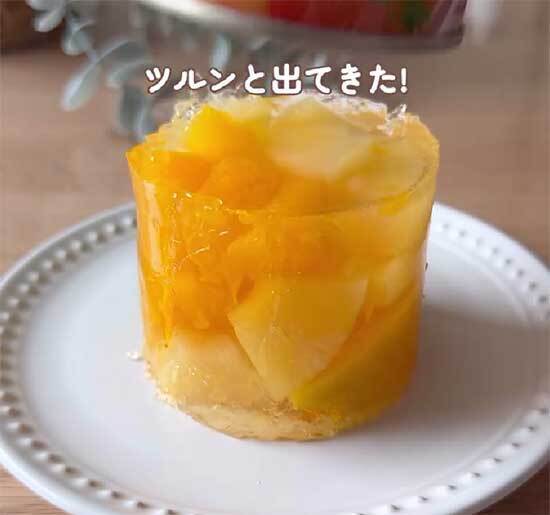 フルーツ缶があったらやってみて！　まるごとゼリーに「おいしそう！」