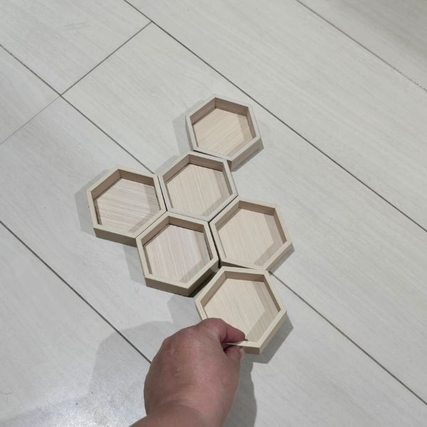 「簡単でおしゃれ」「木のぬくもりがある」　１００円ショップの商品でハンドメイド雑貨