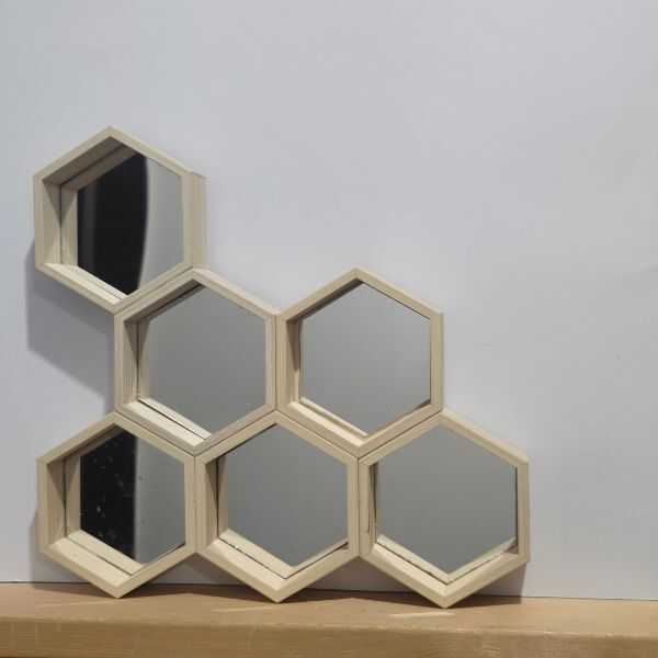 「簡単でおしゃれ」「木のぬくもりがある」　１００円ショップの商品でハンドメイド雑貨