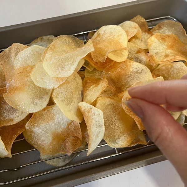 カルビー直伝！　家庭で作れるポテトチップスに「ここまで再現できるとは…！」