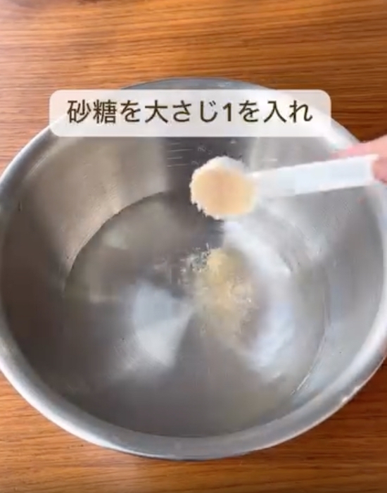 リンゴの変色は防げる！　方法に「なるほど」「すぐにやる」