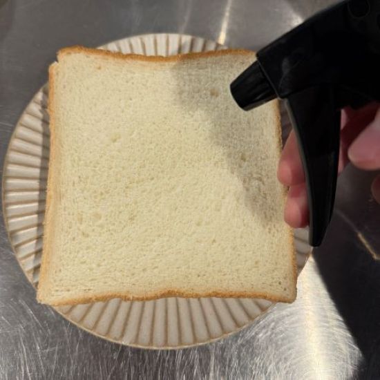 知って得する！　食パンの焼きムラを防ぐ方法に「めっちゃ簡単」