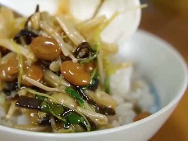 「大好き」「コレは嬉しい」　簡単に作れる『エノ納豆キクラゲ』の作り方