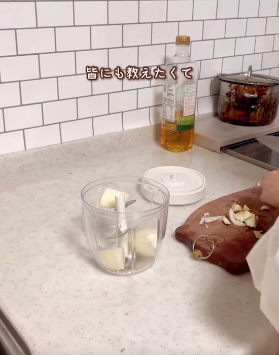 ハンバーグ作りでパン粉の代用品は？　発想に「そんな方法があったとは」