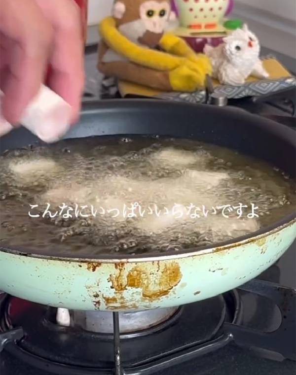 ワンタンの皮で『ウインナー』を巻いて…　絶品レシピに「これ絶対ウマい」「今夜作る」