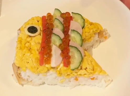 牛乳パックを半分に切って？　作ったものに「マネする！」「テンション上がるやつ」