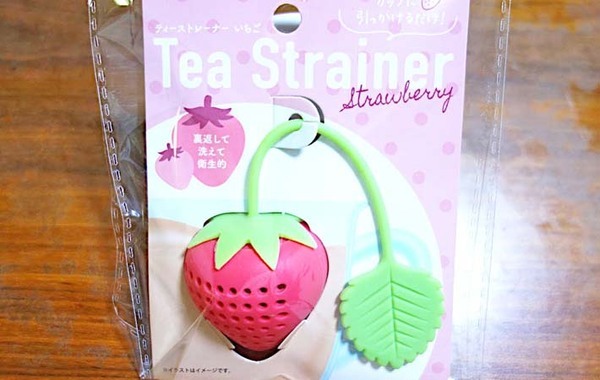 これ何に使うの？　セリアで買った『かわいいイチゴ』の使い道は…