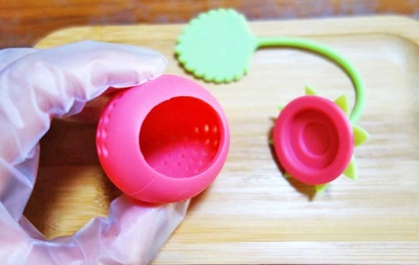 これ何に使うの？　セリアで買った『かわいいイチゴ』の使い道は…