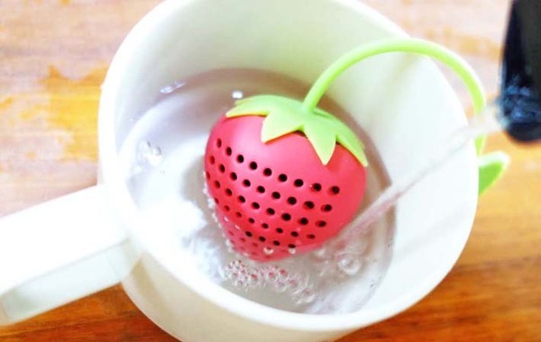 これ何に使うの？　セリアで買った『かわいいイチゴ』の使い道は…