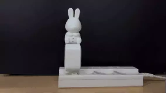 １００均に音声認識の家電が登場？　Wi-Fiなしで使える話題の商品がこちら