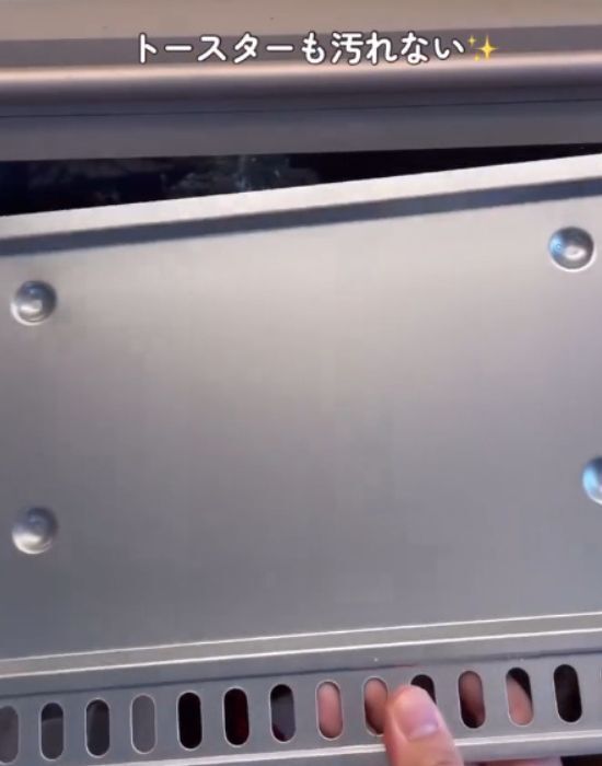 食パンを冷凍する時はアルミホイルがおすすめ！　驚きの理由に「そういうことか」