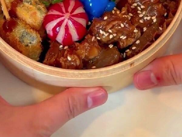 夫「すごいね…」　妻が作った弁当に驚いたワケが？「すごすぎる」「売ってほしい」