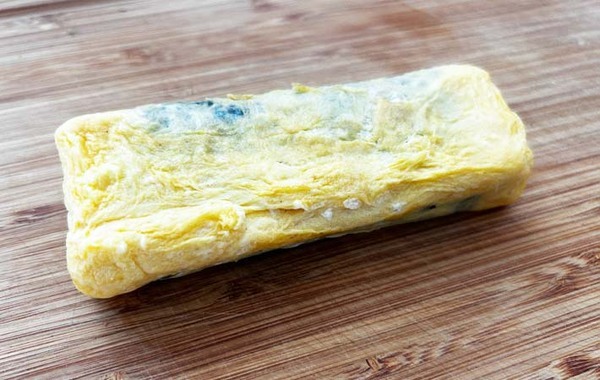 ４枚のせて巻くと…？　卵焼きの断面に「子供が大喜び」「弁当に映える！」