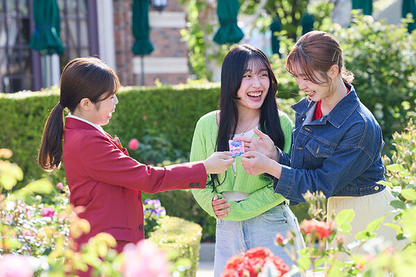 山崎育三郎が感謝を伝えたい人は？　無料でもらえる『レア』カードに「集めたい」「素敵」