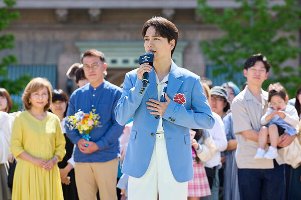 山崎育三郎が感謝を伝えたい人は？　無料でもらえる『レア』カードに「集めたい」「素敵」