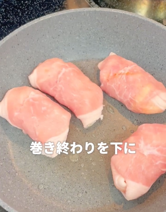 キムチとチーズを巻いてみて！　斬新『豚キムチ』レシピに「作り方新しい」