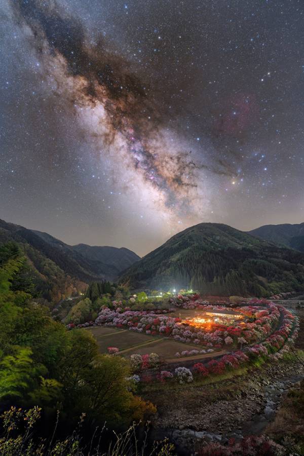 現実とは思えない…　天の川の『下』を見ると？「これこそユートピア」「神々しい」
