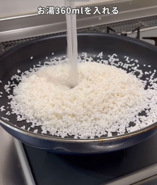 ごはんを炊き忘れたら…？　裏技に「いいことを知れた」「保存必須」