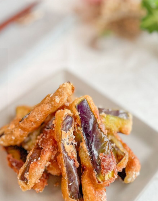 「その発想はなかった」　片栗粉を付けた『ナス』を焼くと…？