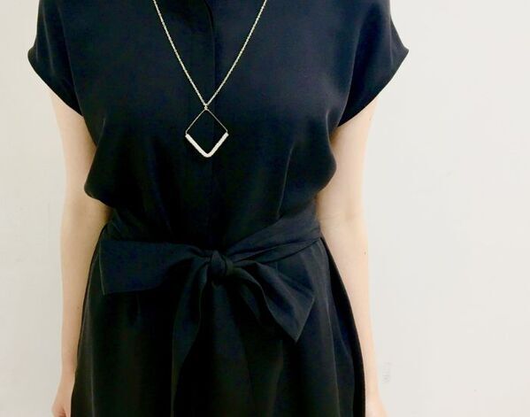 黒い服が色落ちしない！　企業が教える洗濯と保管テクニックに「これなら安心」