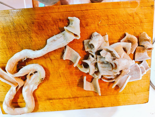 男性が風呂場で撮ったのは…　異様すぎる１枚に「え、まって」「夢に出てきそう」