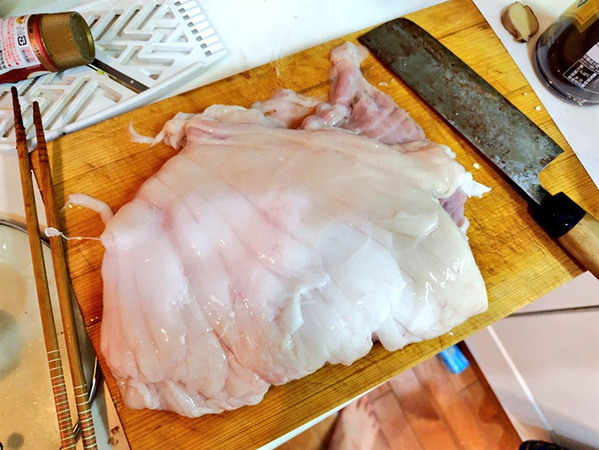 男性が風呂場で撮ったのは…　異様すぎる１枚に「え、まって」「夢に出てきそう」