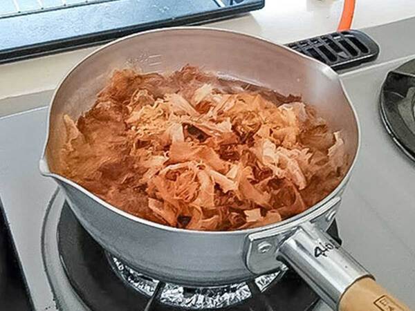 これは役立つ！　だしのプロが教える『おいしいだしを取るためのコツ』とは？