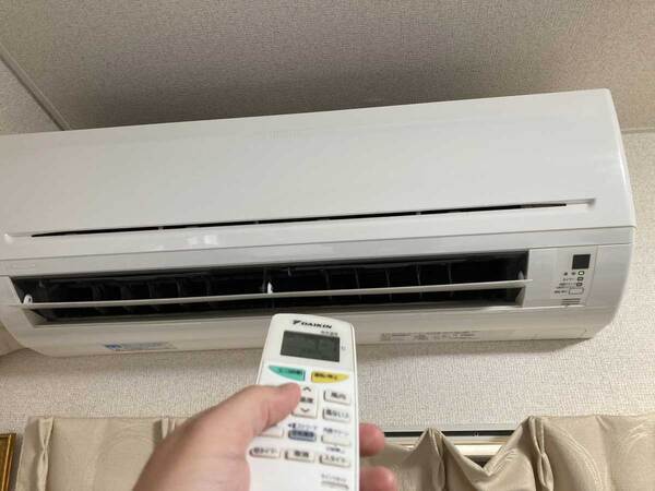 エアコンクリーニングの業者を選ぶ『３つの目安』　電気店の助言に「いいこと聞いた」