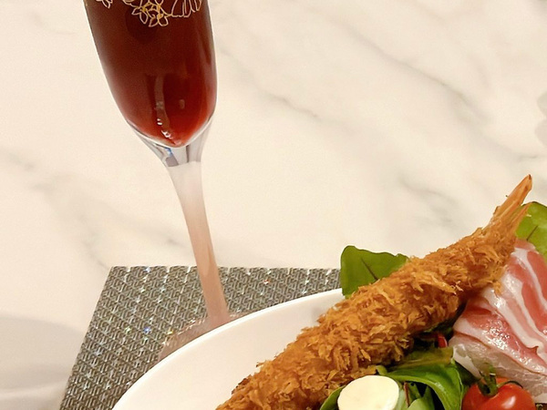 夫が作った『大人のお子様プレート』に反響！　誕生日の１枚に「お店かと思った」